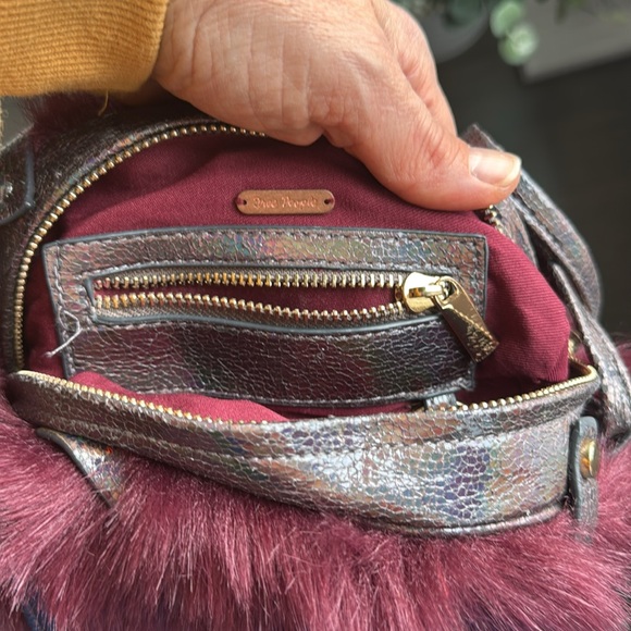 Free People Furry Crossbody and Kendall+ Kylie Furry accessory w/ leather ears - Picture 6 of 9